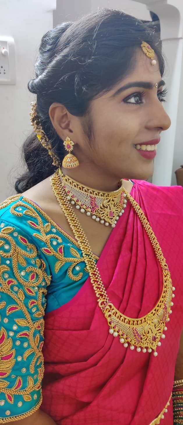 Business – gallery photo in Chennai on QTick