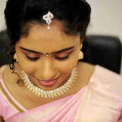 Business – gallery photo in Chennai on QTick