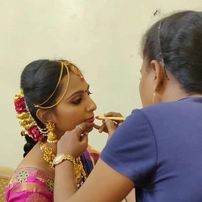 Business – gallery photo in Chennai on QTick