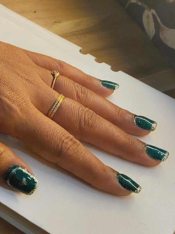 Nail arts